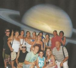 family-wave-at-saturn